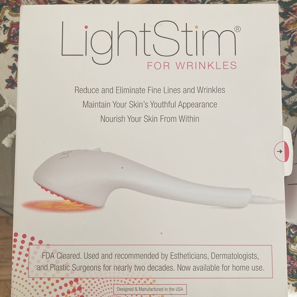 LightStim got wrinkles